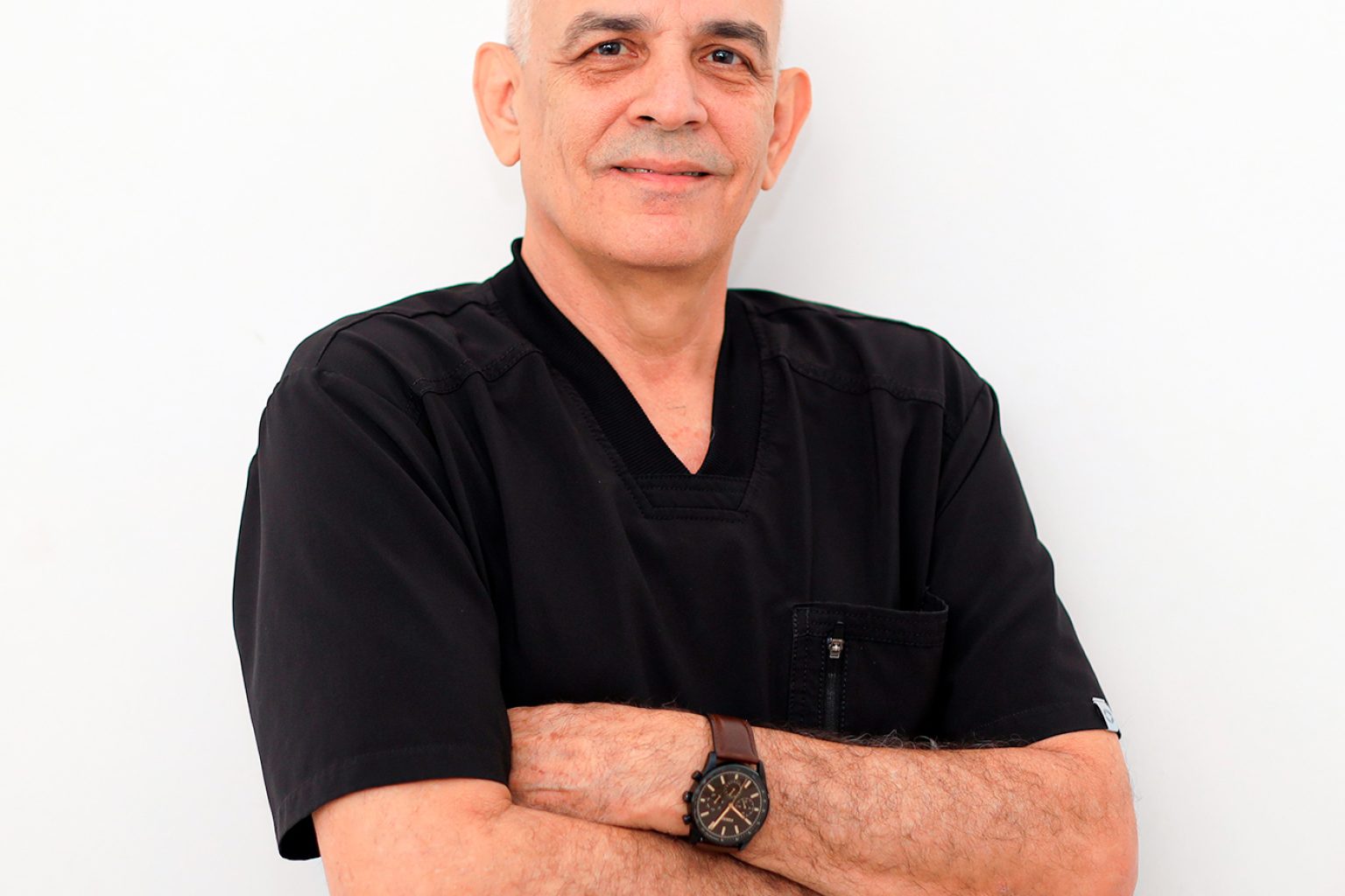 DR-CARLOS-JULIO-DE-LA-PAZ-DIRECTOR-MEDICO-CLINICA-DE-DIALISIS